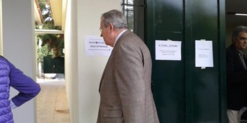 Άντε και τον Τζήμερο