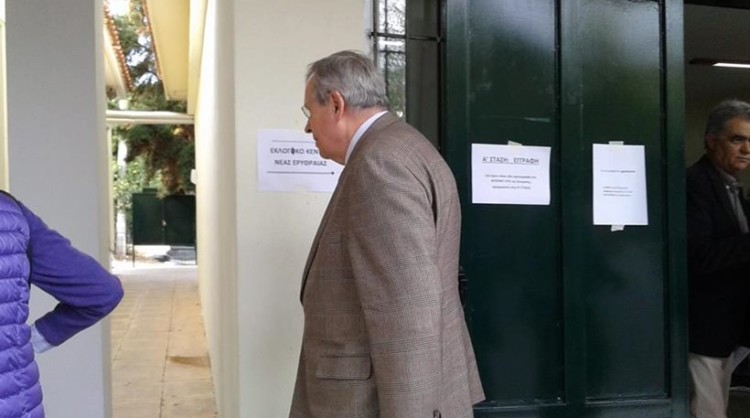 Άντε και τον Τζήμερο