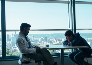 Η θανάτωση του ιερού ελαφιού: Αίμα και θυσίες σε ανατολή και δύση
