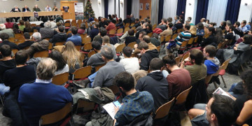 Συζητώντας για τον Οκτώβρη από τη σκοπιά του σήμερα και του αύριο