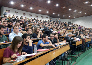 Νεανικό και πιο εργατικό συνέδριο