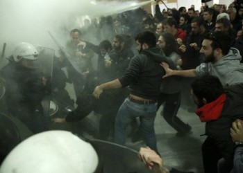 Χημεία και τέρατα στο ειρηνοδικείο