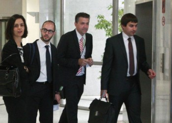 Αν οι τοίχοι είχαν αυτιά