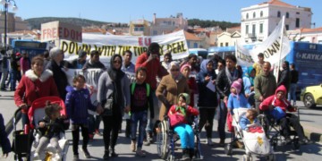 Αστική πολιτική συμπαιγνία κατά των προσφύγων