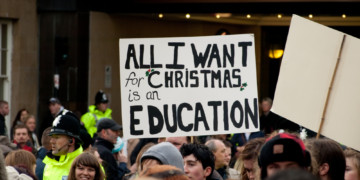 Τρελοί μισθοί για τους πρυτάνεις