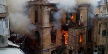 Η ΑΝΤΑΡΣΥΑ καταγγέλλει το όργιο της φασιστικής βίας και τον εμπρησμό της κατάληψης Libertatia