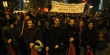 Πως θα ξεριζώσουμε τον φασισμό από τη νεολαία