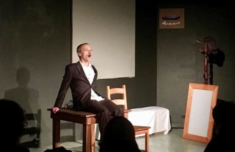 Το «Σόλο του Φίγκαρω»   του Γιάννη Σκαρίμπα