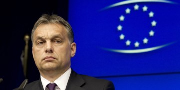 Ρατσισμός και ξενοφοβία υπηρετούν  τον οικονομικό εθνικισμό του Όρμπαν