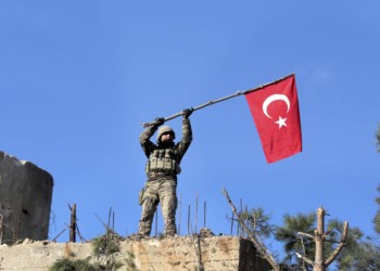 Τα «σύνορα της καρδιάς» του τουρκικού κεφαλαίου