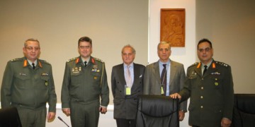 Μα καλά, έχει σχέση ο στρατός με το πανεπιστήμιο; Ω Γ(ι)ΕΣ !