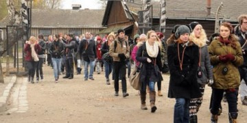 Αντίο, αντίο, αντίο  και να μας θυμάστε…