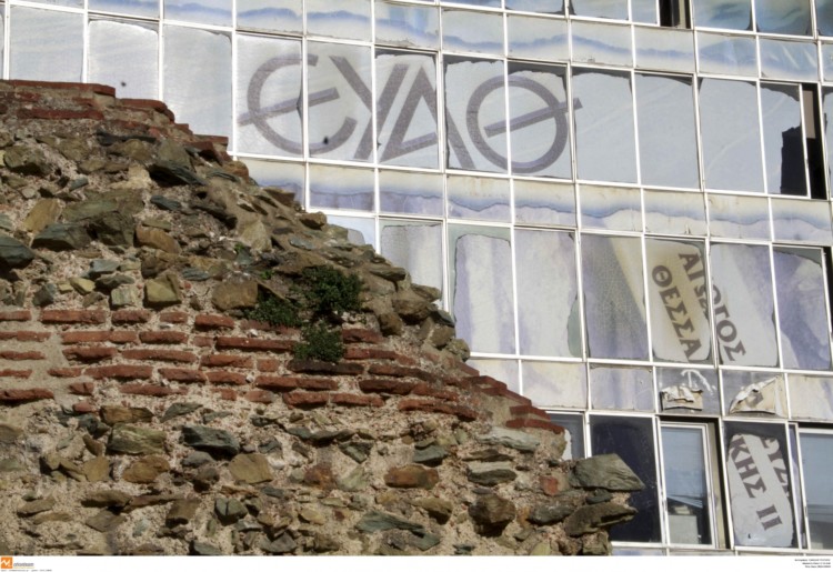 H εγκατάλειψη της ΕΥΑΘ έφερε το «χάος»