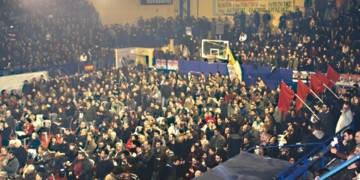 Η ΑΝΤΑΡΣΥΑ έχει γεννηθεί από εξεγερτική μήτρα