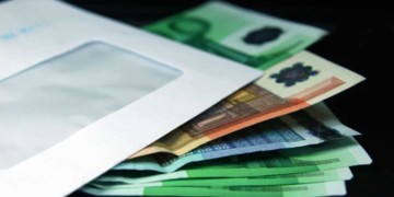 Όλοι οι εργοδότες να καταβάλλουν δώρο Πάσχα