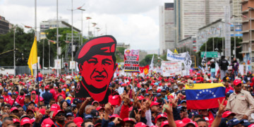 Βενεζουέλα: Εκλογές με το πιστόλι (κεφαλαίου και Δύσης) στον κρόταφο