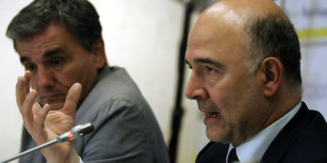 Συμφωνούν περικοπές και πουλάνε «μεταμνημόνιο»