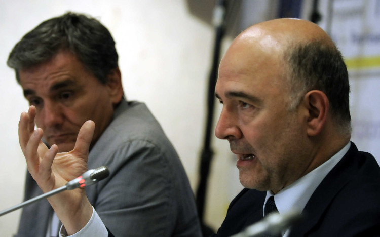 Συμφωνούν περικοπές και πουλάνε «μεταμνημόνιο»