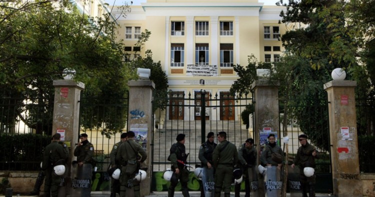 ΑΣΟΕΕ: ‘Οχι σε «πριβέ» φοιτητικές εκλογές στο Ζάππειο, όχι σε εκλογές των ΜΑΤ