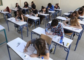 Τάζουν ελεύθερη εισαγωγή στα ΑΕΙ, προωθούν λύκειο εξεταστικό κέντρο