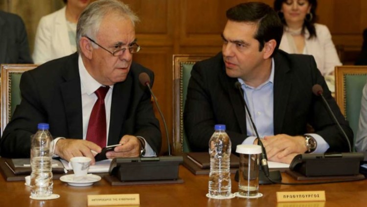 Ολιστική… εγγύηση για  τη συνέχιση του μνημονίου