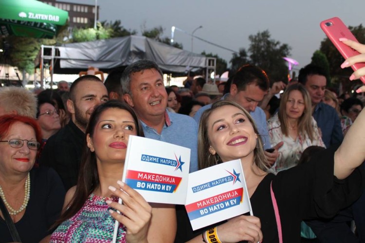 Ρωσικές αρκούδες και νατοϊκοί λύκοι