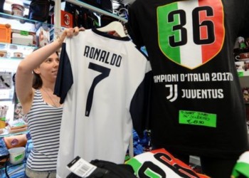 Ιταλία: «Θέλουμε αυξήσεις και δουλειά και όχι τον Ρονάλντο»