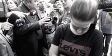 «Για όλα φταίει ο λαός!»