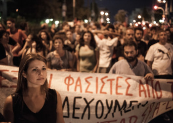 Ένταση της πάλης κατά του φασισμού