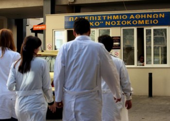 Φτηνή προπαγάνδα με μισθολόγιο γιατρών ΕΣΥ