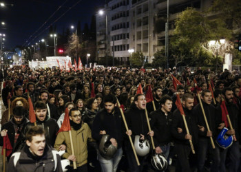 Η ανάγκη ήττας του ΣΥΡΙΖΑ από τα Aριστερά και η ΑΝΤΑΡΣΥΑ