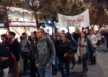 Μαζικός ο πρώτος εορτασμός της απελευθέρωσης της Θεσσαλονίκης από το 1945