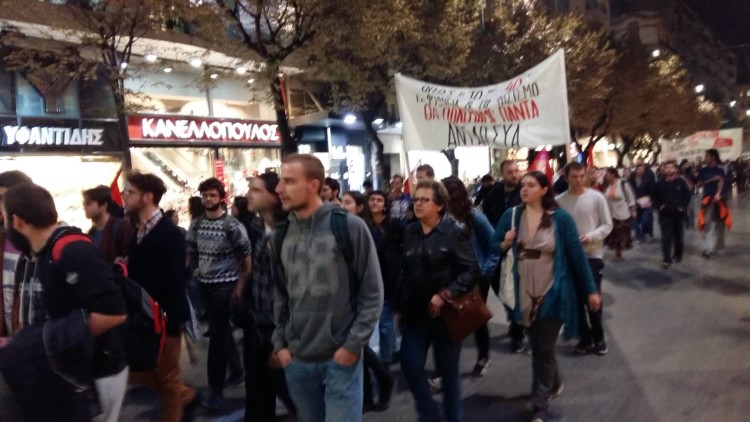Μαζικός ο πρώτος εορτασμός της απελευθέρωσης της Θεσσαλονίκης από το 1945