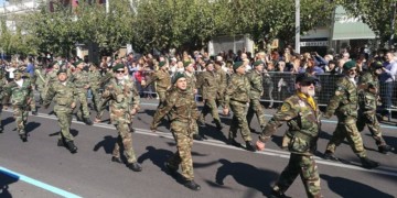 Έφεδροι ΟΥΚάδες σε μαθητική παρέλαση!