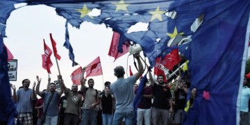 Ανατρεπτικό – Διεθνιστικό Μέτωπο στη μάχη των Ευρωεκλογών