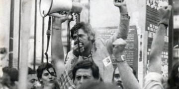 Όταν ο σύντροφος Τάσος μπήκε στο νέο κόσμο του κατειλημμένου Πολυτεχνείου