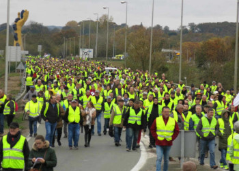 La mobilisation des gilets jaunes ne faiblit pas
