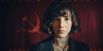 Μια παλιά ταινία, ένας ξεμαλλιάρης νεαρός και το κυρίως θέμα