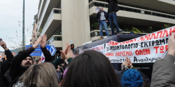 Κάτσε καλά, γεράσαμε…