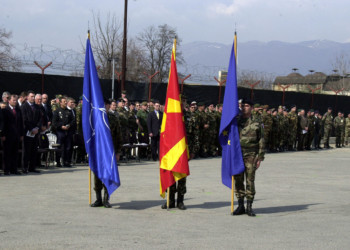 Ομιλώ στη βουλή  όταν το ΝΑΤΟ  δεν είναι εδώ