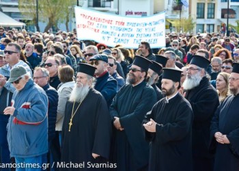 Tο ΠΑΜΕ και το ΚΚΕ στήνουν «κοινωνική συμμαχία» με αστικούς φορείς για το «προσφυγικό» στα νησιά