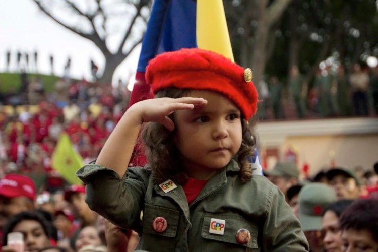 Διανοούμενοι και συνδικαλιστές ενάντια στο πραξικόπημα στη Βενεζουέλα