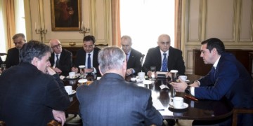 Άβολες αλήθειες για τα «κόκκινα δάνεια»: Γιατί οι αστοί δεν κοκκινίζουν;