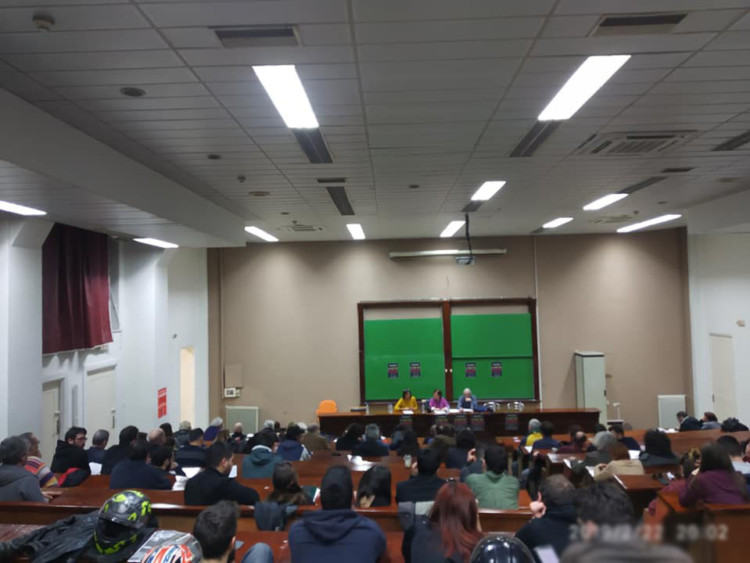 «Κάτω τα χέρια από τη Βενεζουέλα» από 19 οργανώσεις της Αριστεράς