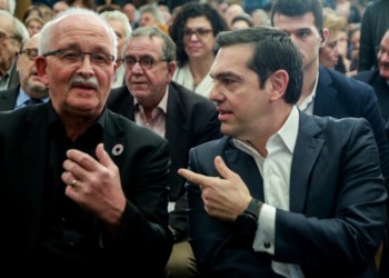 Σοσιαλδημοκράτες και ακροκεντρώοι όλοι στο ίδιο (Μ)Πούλμαν