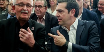 Σοσιαλδημοκράτες και ακροκεντρώοι όλοι στο ίδιο (Μ)Πούλμαν