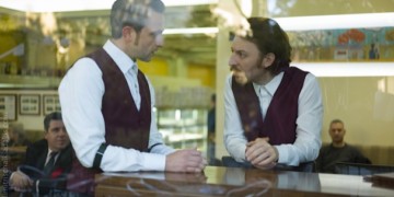 The Waiter: Μια ενδιαφέρουσα σπουδή στην αλλοτρίωση και τις νευρώσεις που επαναπροσδιορίζει το σύγχρονο ελληνικό σινεμά