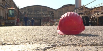 ΕΕ και ντόπιο κεφάλαιο  «τελειώνουν» τα ναυπηγεία