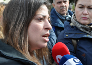 Βαγγελίτσα Δινοπούλου:Ανυπότακτοι στο σχολείο, στους δρόμους και στις εκλογές