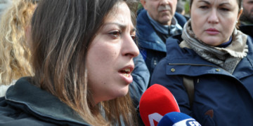 Βαγγελίτσα Δινοπούλου:Ανυπότακτοι στο σχολείο, στους δρόμους και στις εκλογές